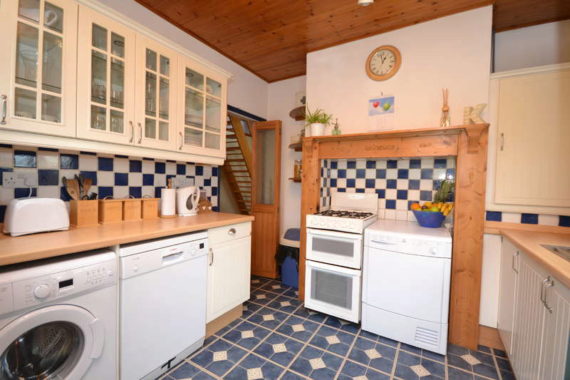 2 Bedroom Maisonette